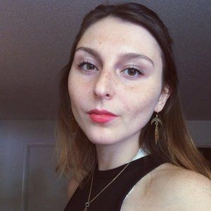 Meet your Posher, Annalise